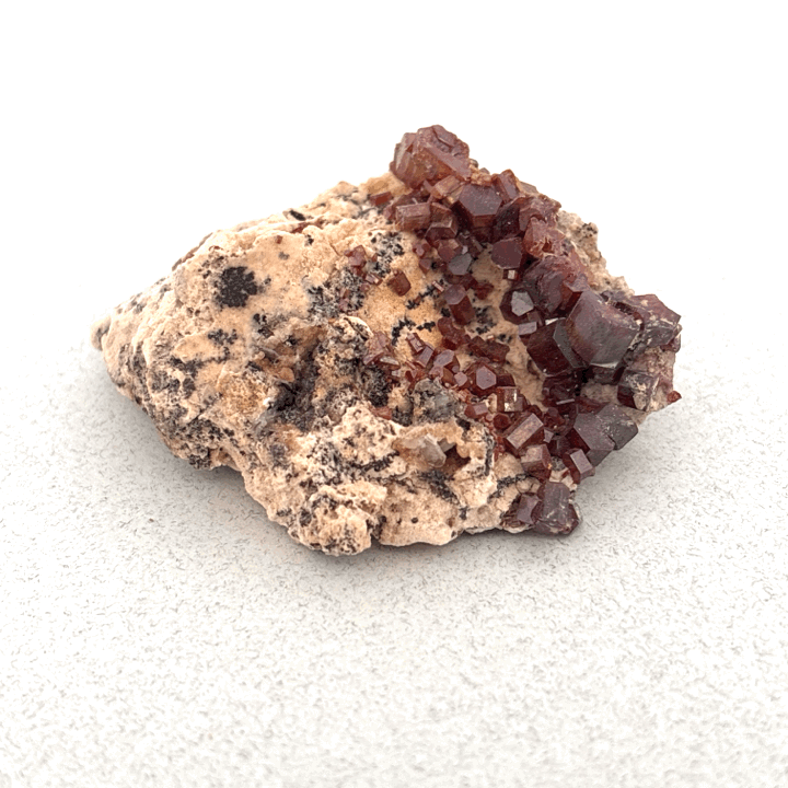 Vanadinite 32.3gr Mibladen, Morocco 5x4x2cm