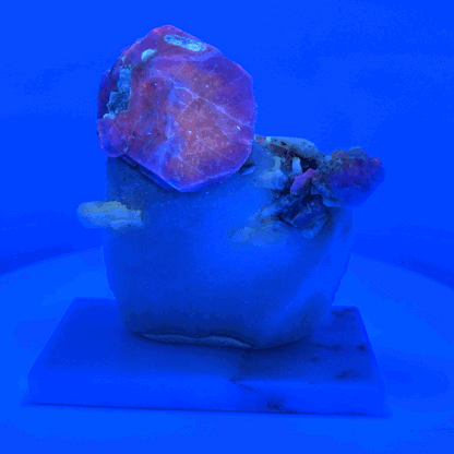 Fluorescent Hackmanite & Calcite on Quartz, Pakistan, 183.74gr