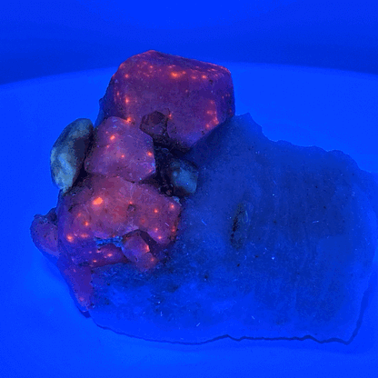 Fluorescent Hackmanite & Calcite on Quartz, Pakistan, 99.19gr