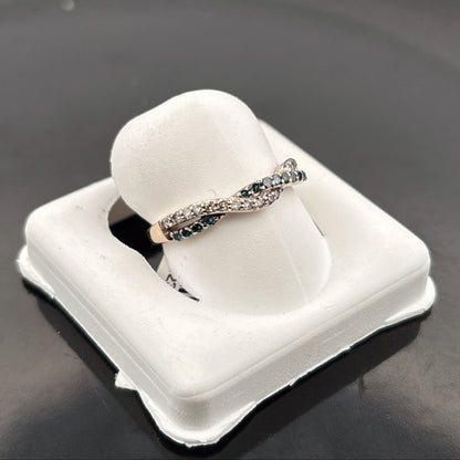 14k White & Blue Diamond Band, 1/4cttw, H/Vivid Blue, I1, 2gr