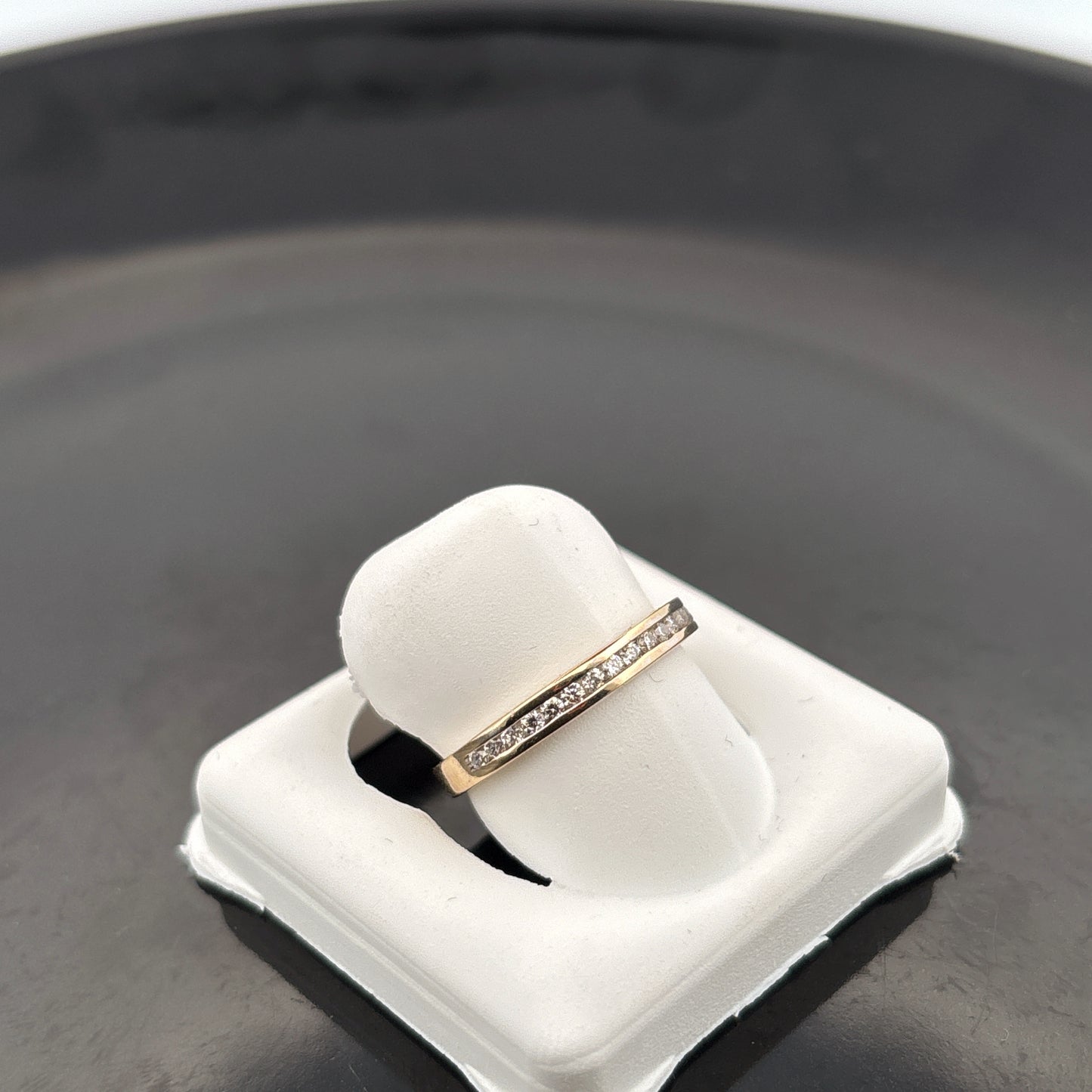 18k Diamond Wedding Band, 1/4cttw, EF, SI1, 2gr