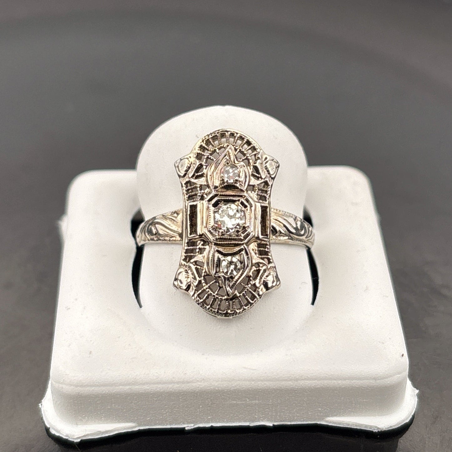 18K Antique Diamond Ring, 1/5cttw, GH, SI1, 3.12gr