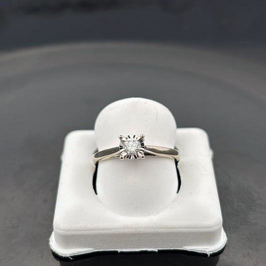 10K Gold Ring, 1/5cttw Illusion setting, size 7