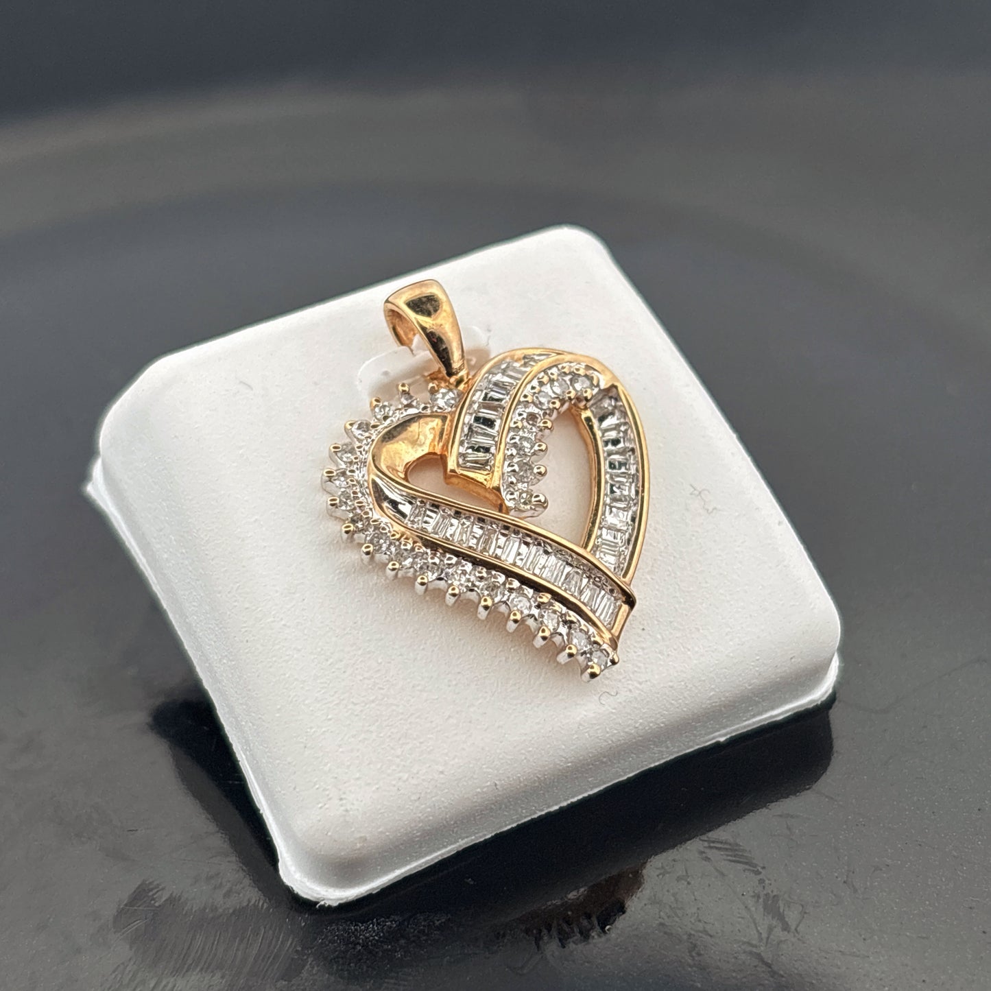 10k Diamond Heart Pendant, 1cttw, HIJ, SI1, 2.84gr