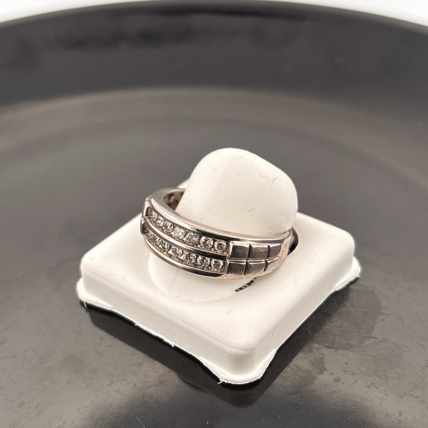 10k Diamond Mens Ring, 1/2cttw, H, I1, 5.8gr