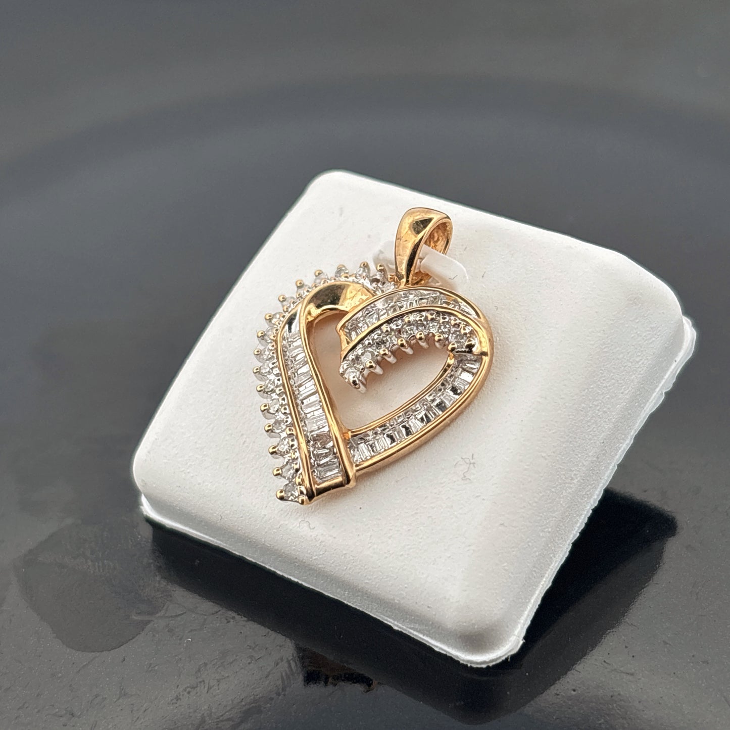 10k Diamond Heart Pendant, 1cttw, HIJ, SI1, 2.84gr