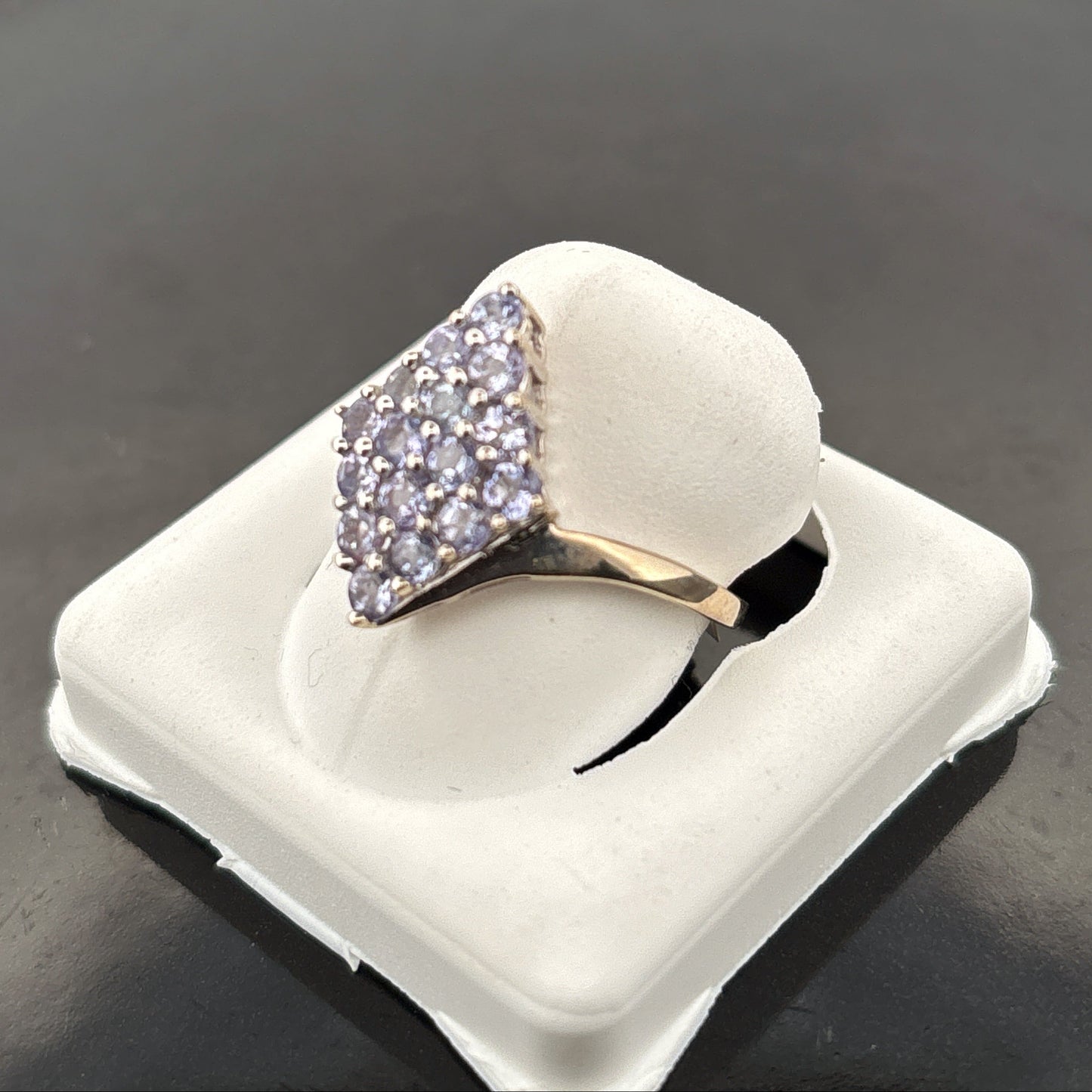 10K Tanzanite Ring, 2.3gr