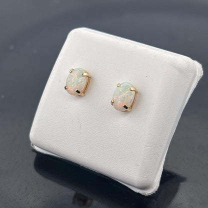 14K Australian Opal Earrings, 7x5mm, 0.75gr
