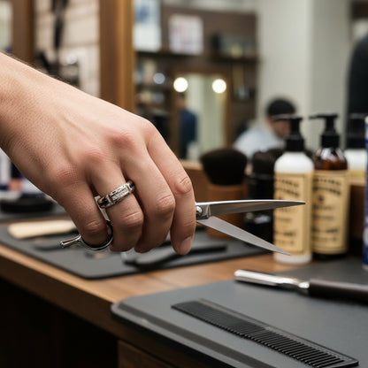 14k Mens Diamond & Sapphire Ring, 7.65gr