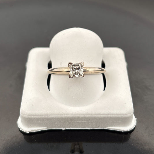 14k Diamond Solitare, 1/3ct, FG, VS1, 2.14gr