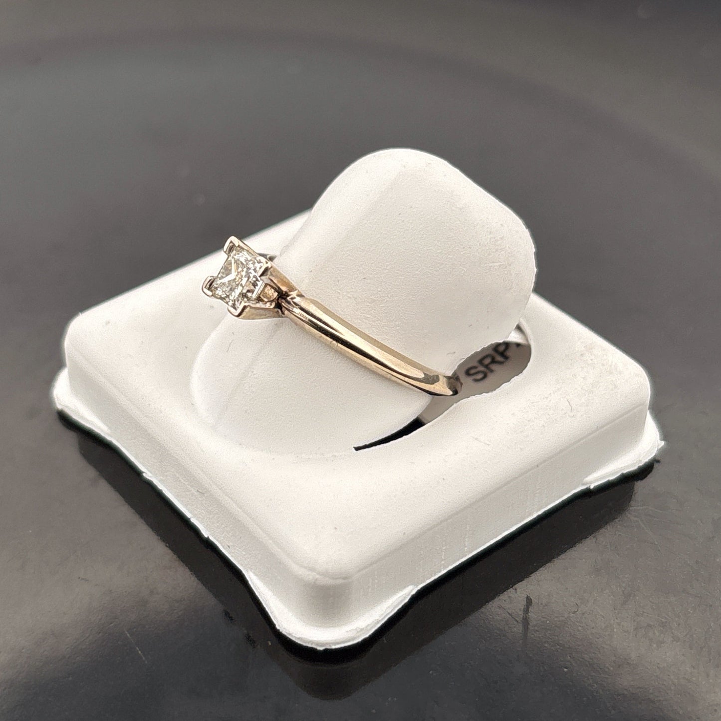 14k Diamond Solitare, 1/3ct, FG, VS1, 2.14gr