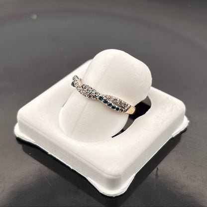 14k White & Blue Diamond Band, 1/4cttw, H/Vivid Blue, I1, 2gr