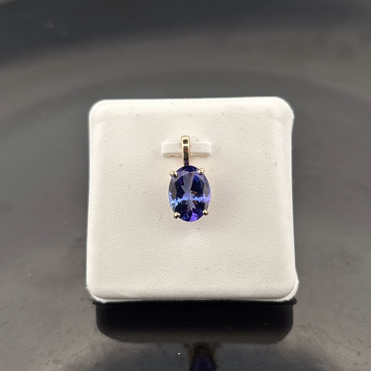 14K Tanzanite Pendant, 1.39ct, 8x6mm - 0.89gr